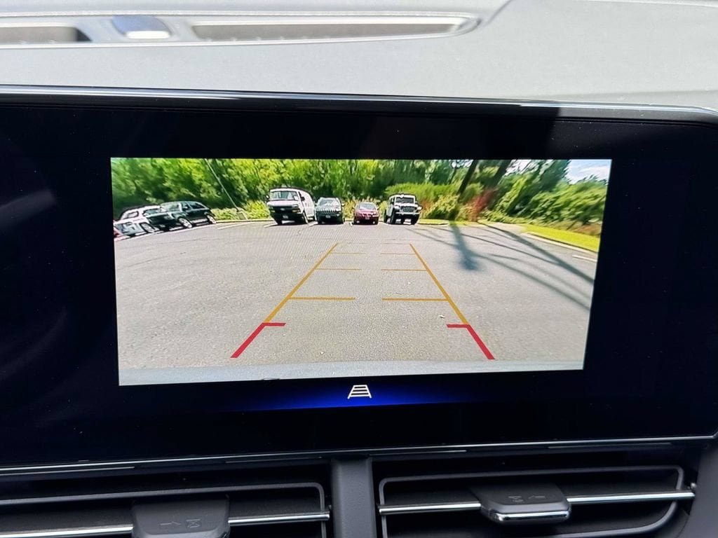 New 2026 Chevrolet Trax LT w/ Driver Confidence Package FWD image 5