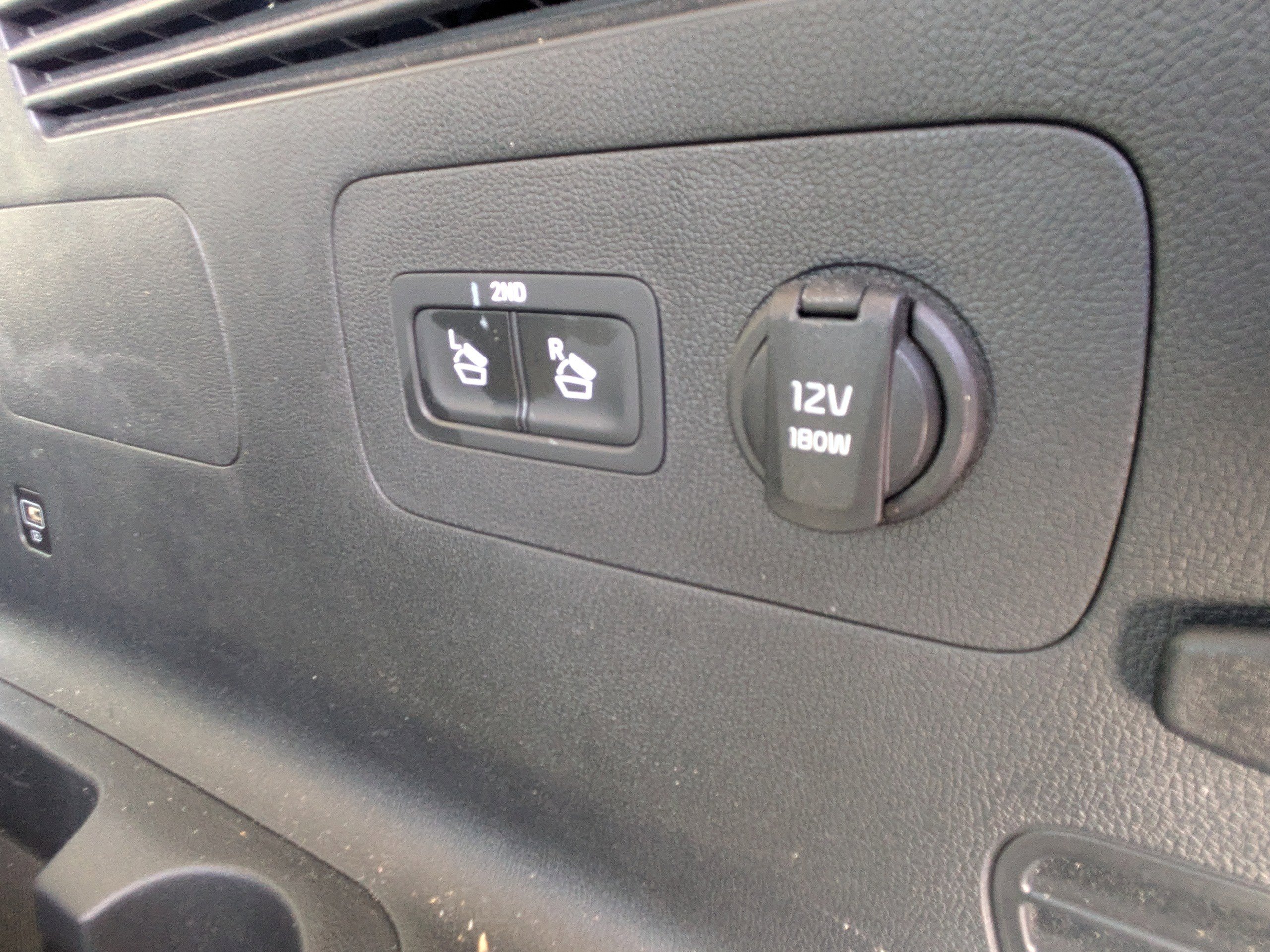 Used 2022 Kia Sorento S image 15