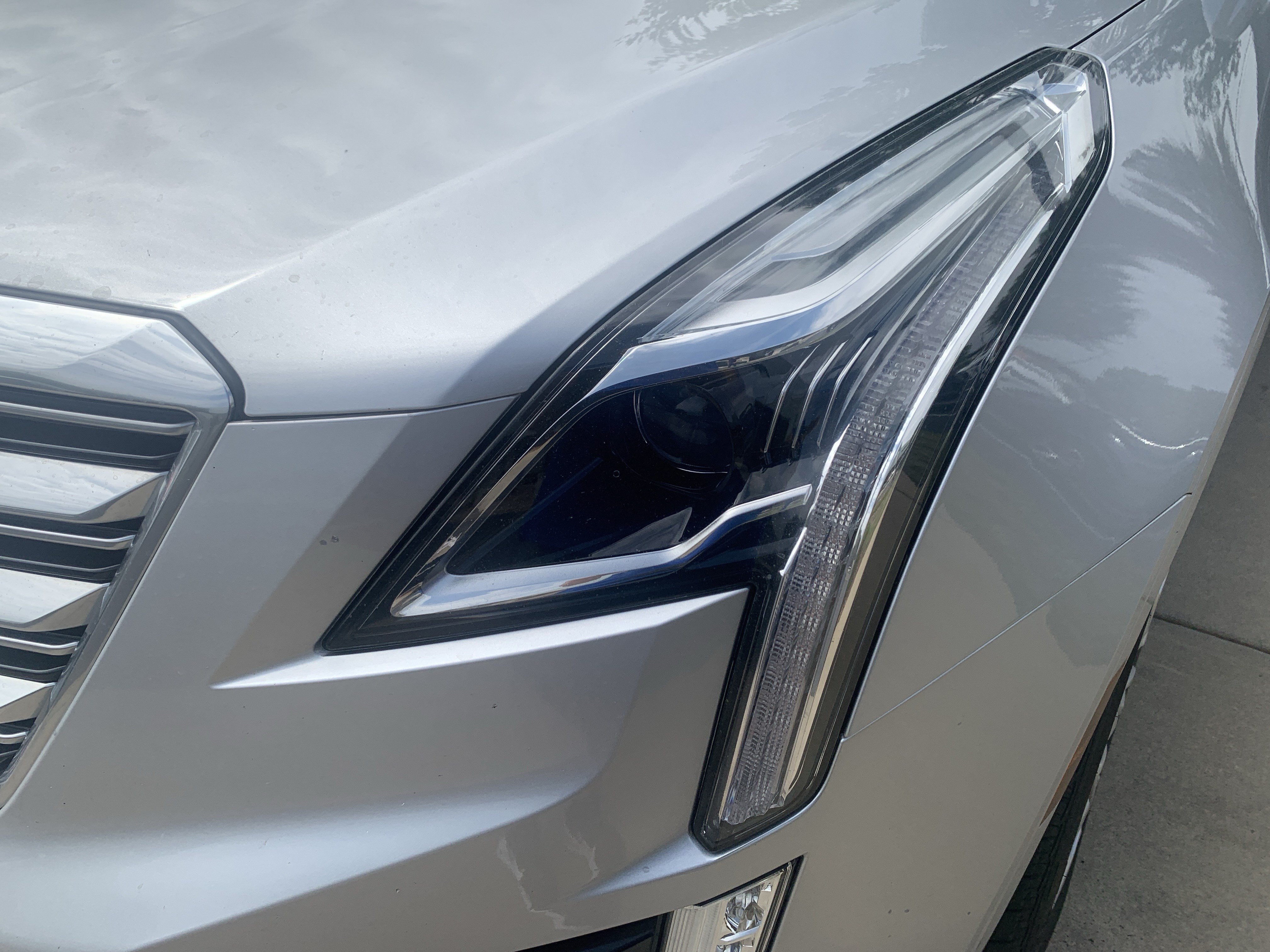 Used 2018 Cadillac XT5 Premium Luxury FWD image 6