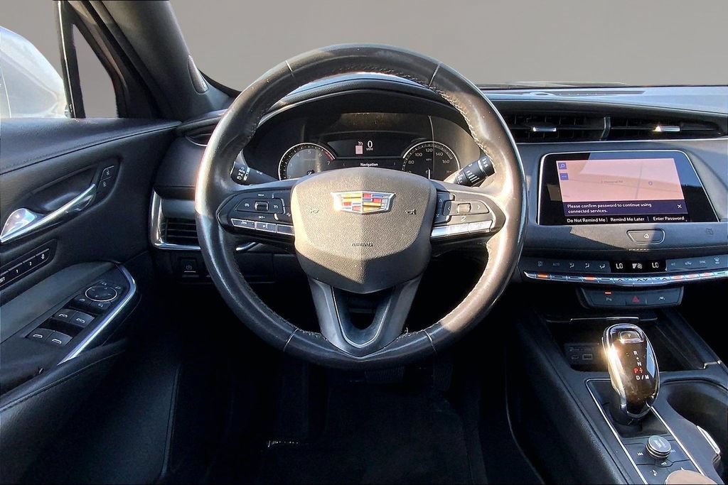 Used 2020 Cadillac XT4 Premium Luxury w/ Driver Awareness Package AWD/4WD image 5