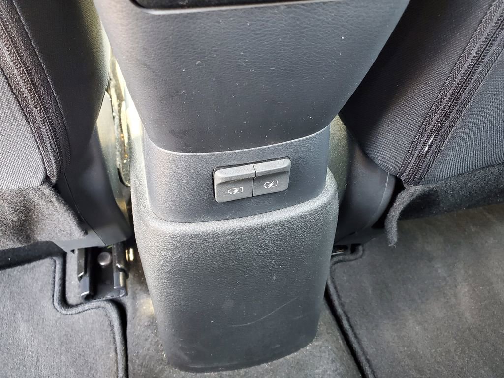 Used 2023 Nissan Kicks S w/ Interior Electronics Package FWD image 10