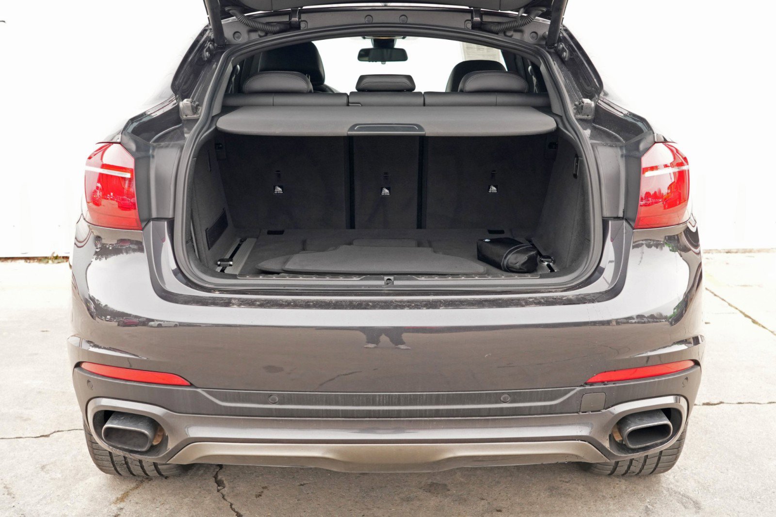 Used 2018 BMW X6 xDrive50i image 9