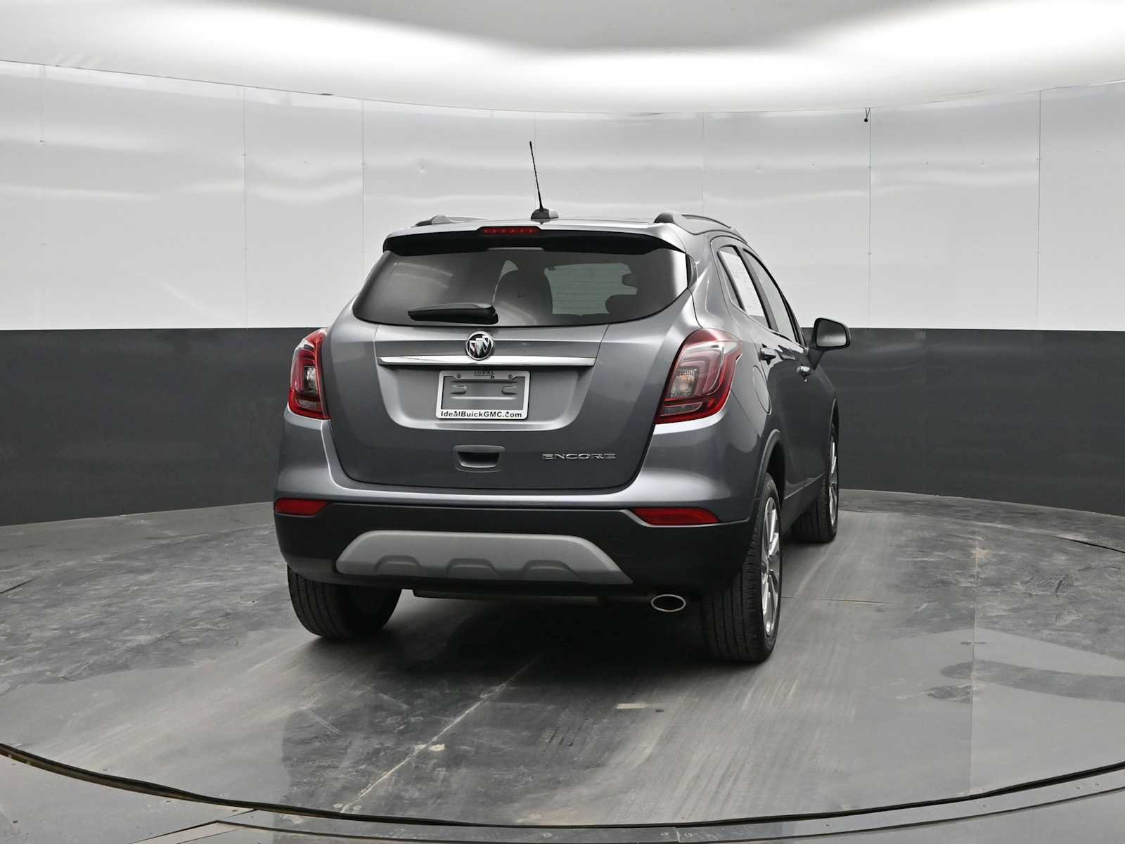 Used 2020 Buick Encore Preferred FWD image 6