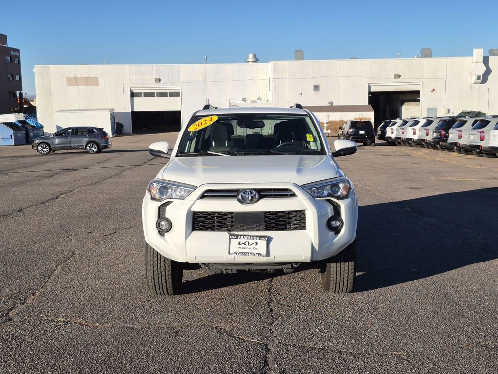 Used 2024 Toyota 4Runner SR5 image 3