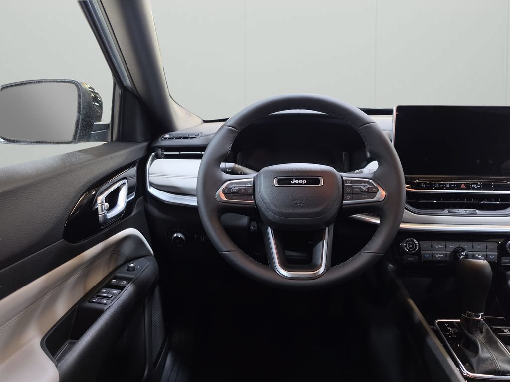New 2026 Jeep Compass Limited AWD/4WD image 14