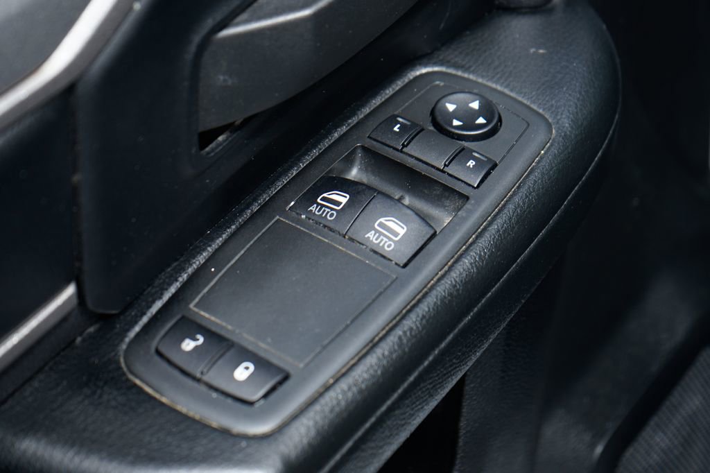 Used 2021 RAM 4500 Tradesman RWD image 18