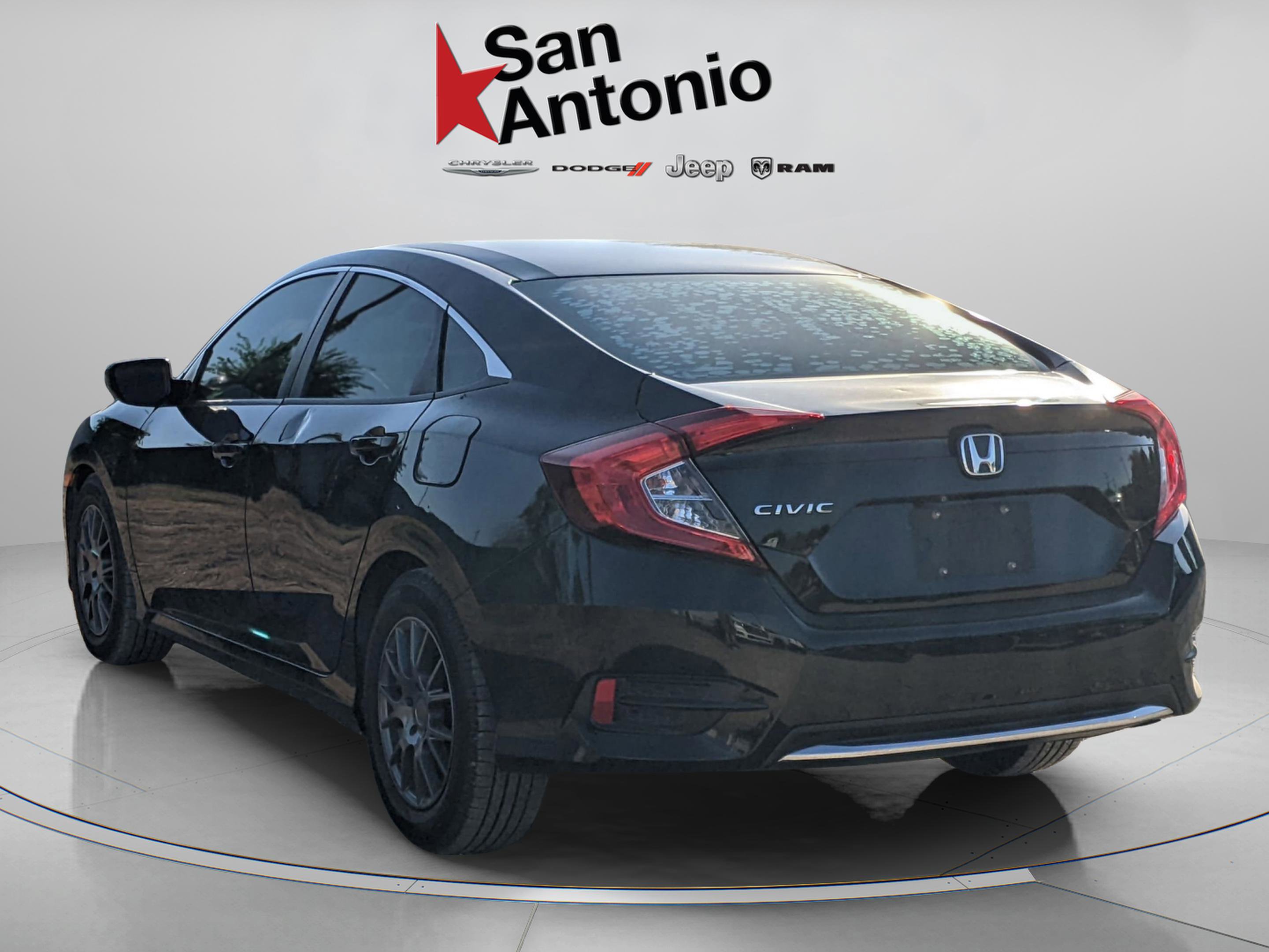 Used 2019 Honda Civic LX image 5
