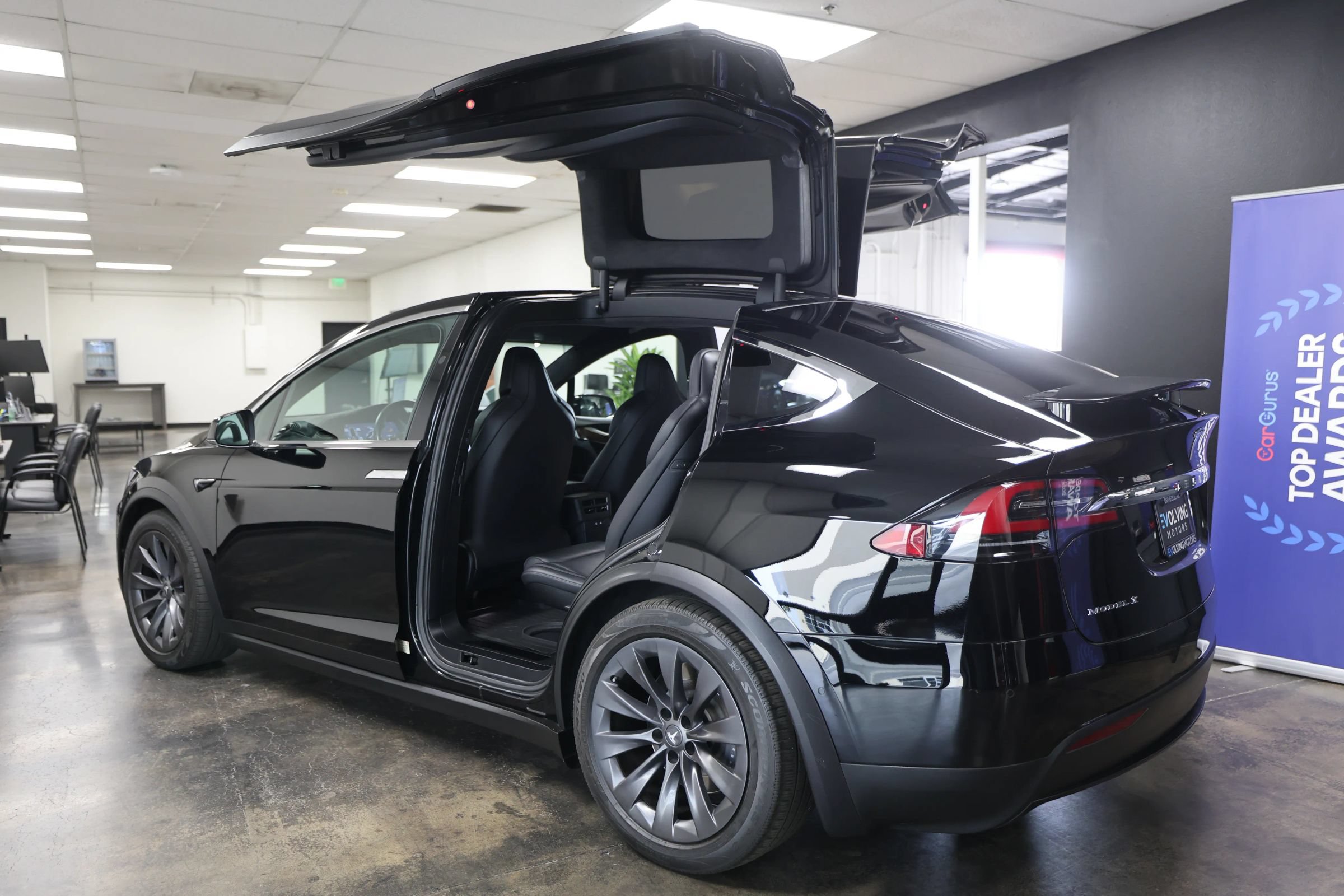 Used 2018 Tesla Model X 100D AWD/4WD image 13