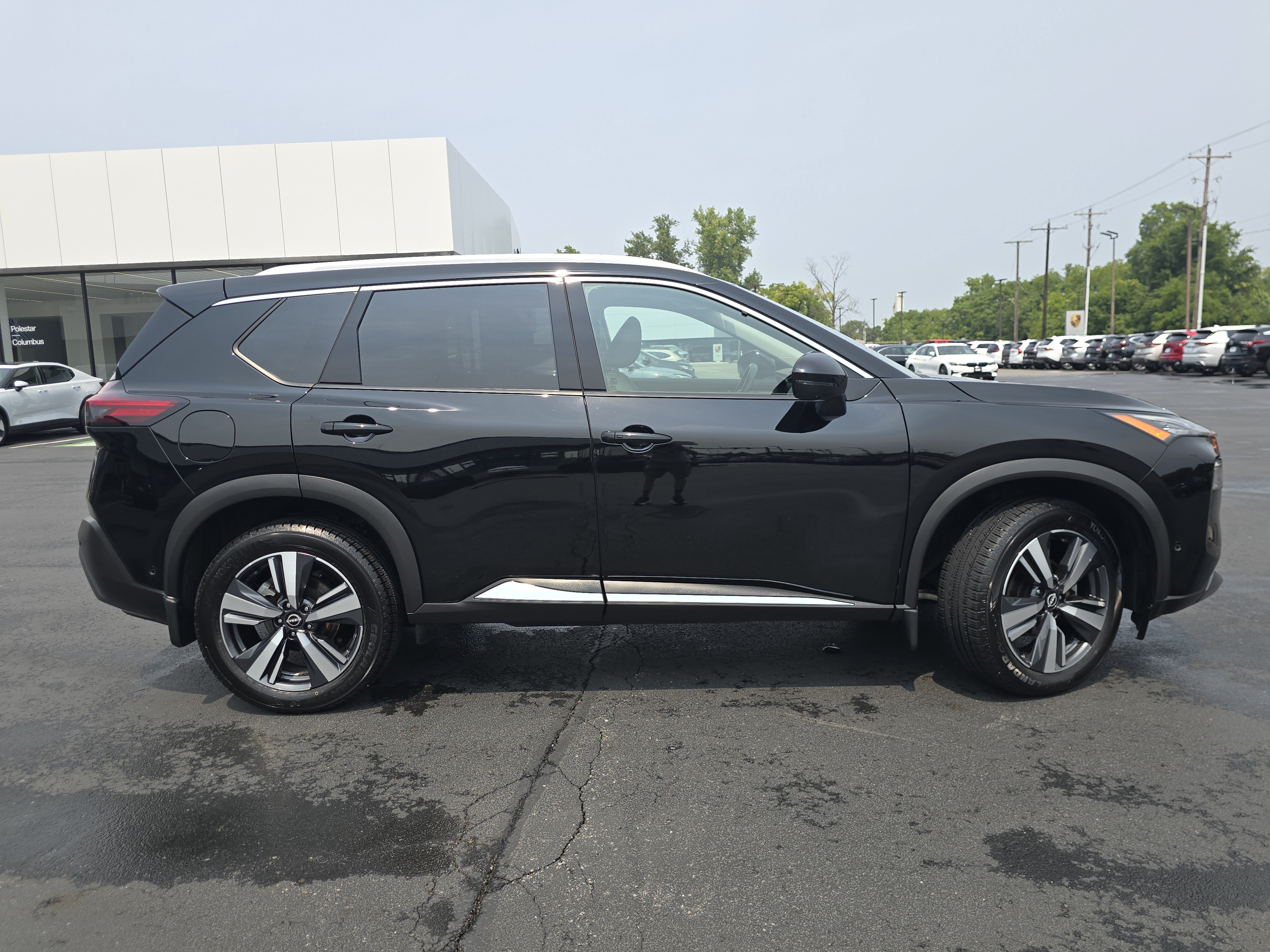 Used 2023 Nissan Rogue SL w/ SL Premium Package AWD/4WD image 8