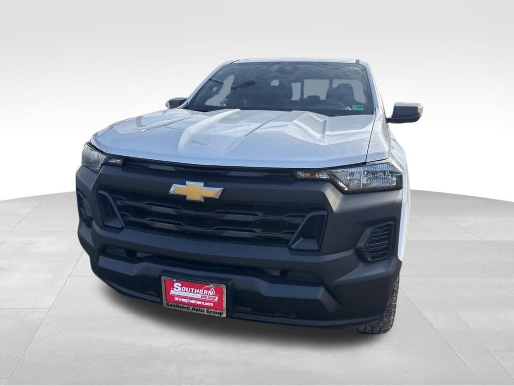 Certified 2024 Chevrolet Colorado W/T image 7