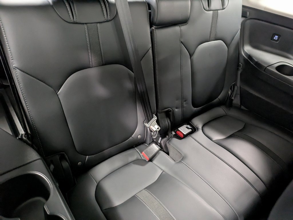 Certified 2023 Honda Pilot Touring image 27