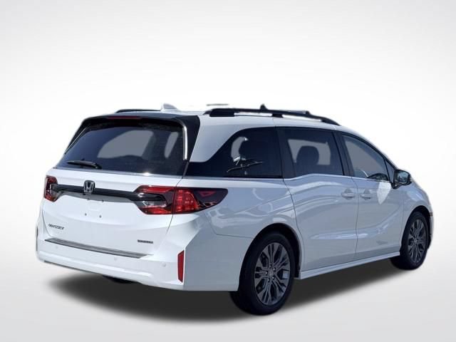 Used 2025 Honda Odyssey Touring image 5