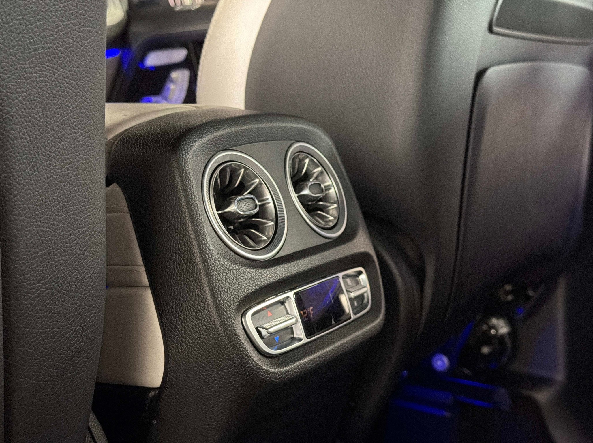 Used 2024 Mercedes-Benz G 63 AMG 4MATIC image 33