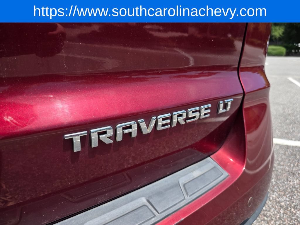 Used 2015 Chevrolet Traverse LT AWD/4WD image 40