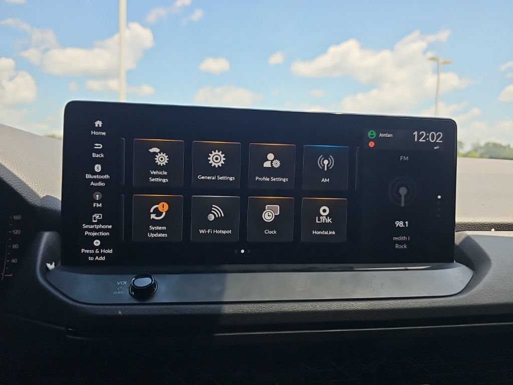 Used 2023 Honda Accord Sport image 36