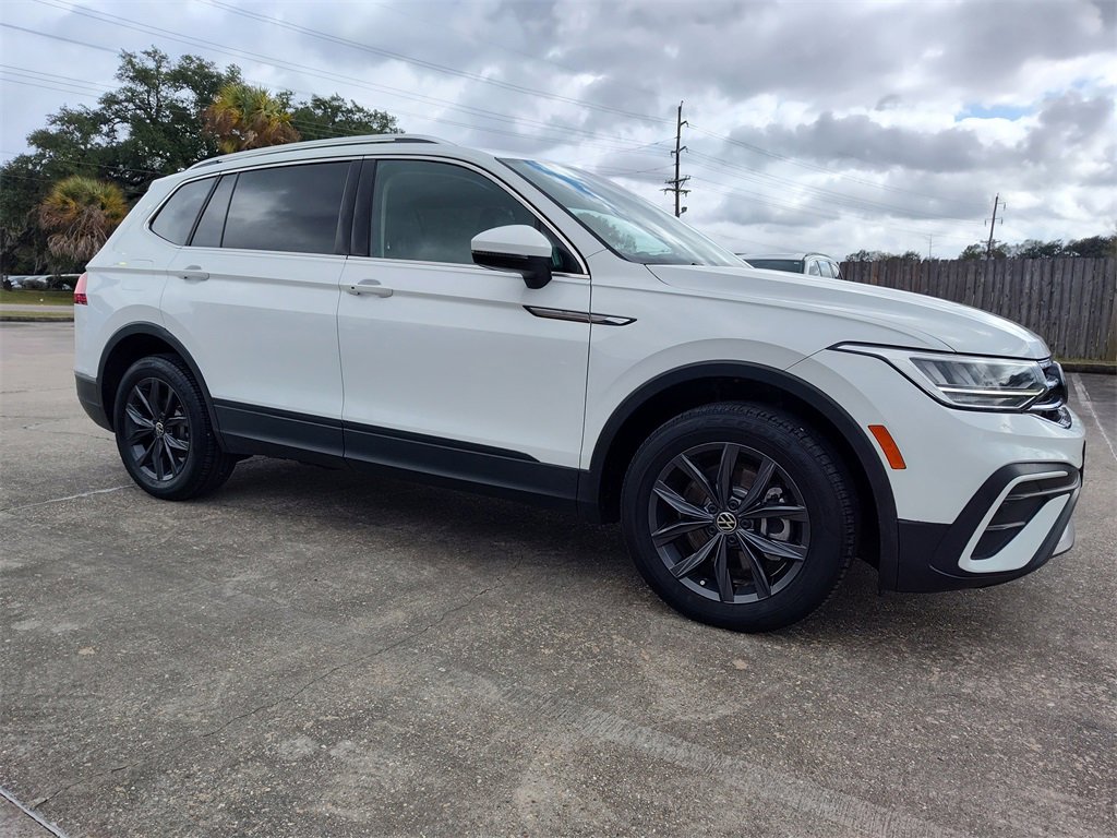 Used 2022 Volkswagen Tiguan SE image 15