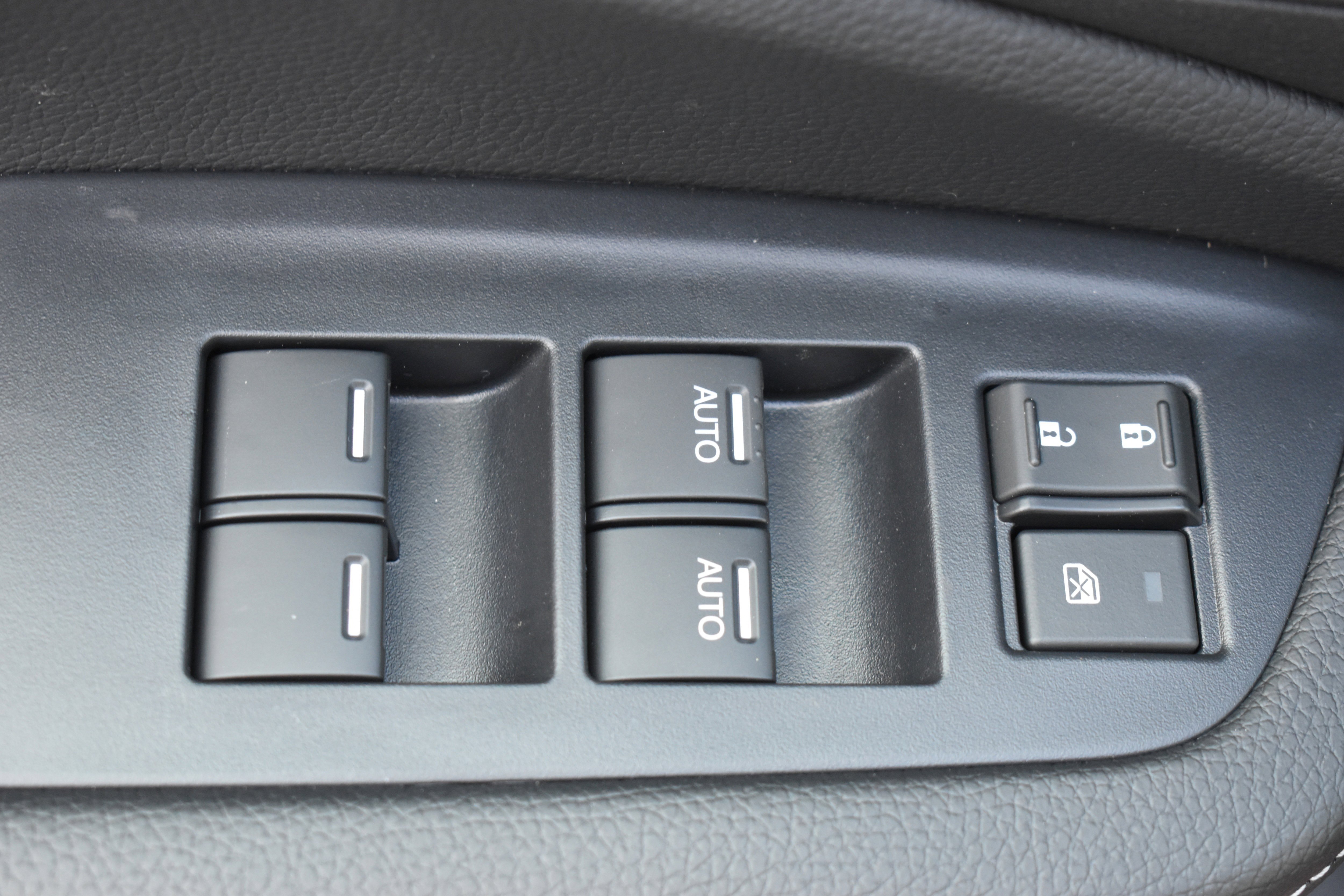 Used 2025 Honda Ridgeline RTL image 11