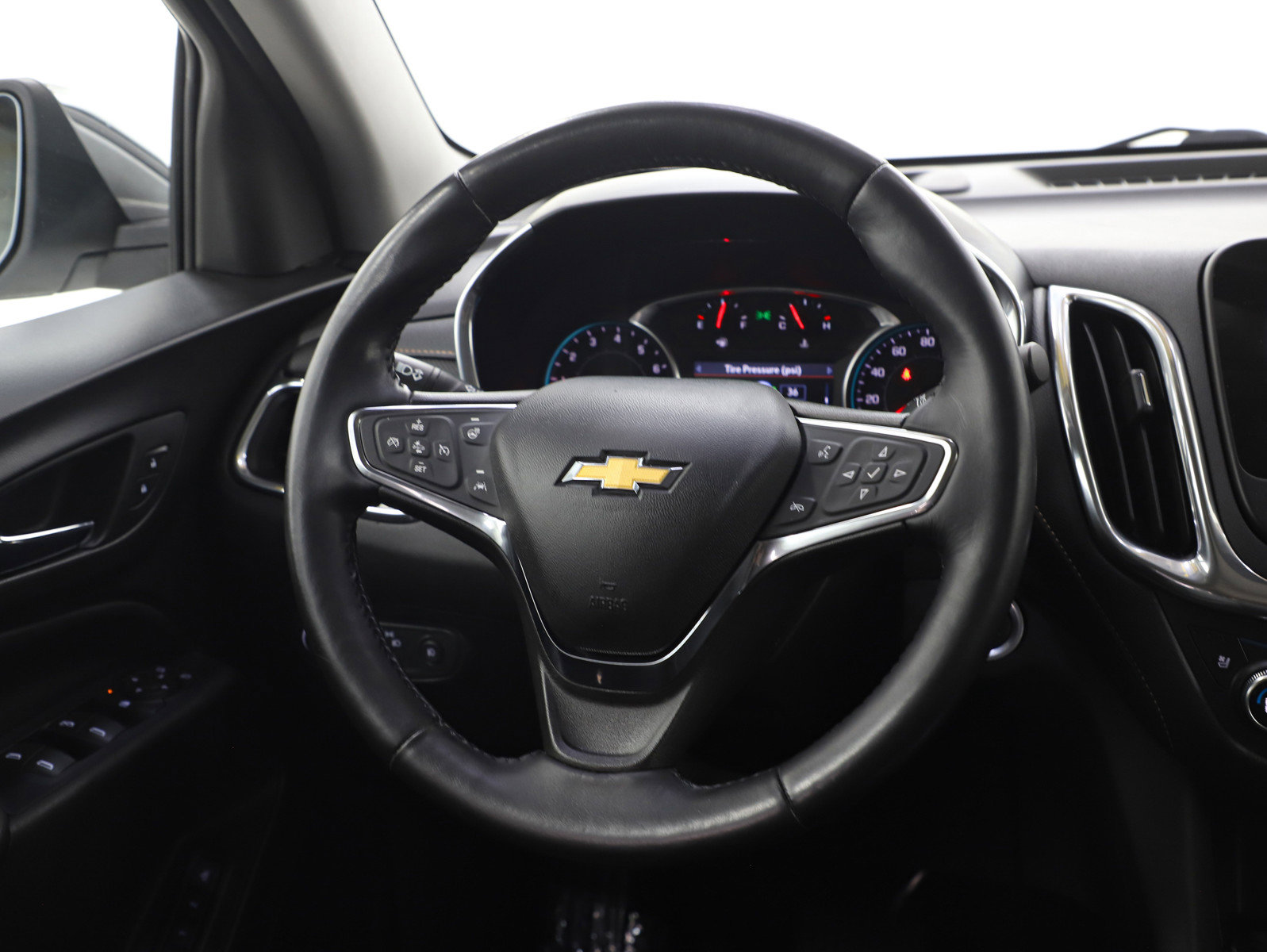 Used 2019 Chevrolet Equinox Premier image 17