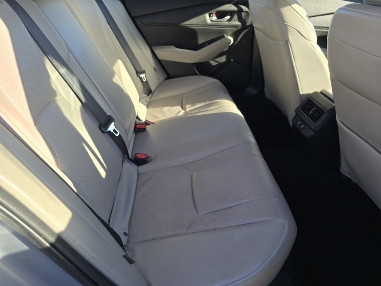 Used 2025 Honda Accord EX-L image 23