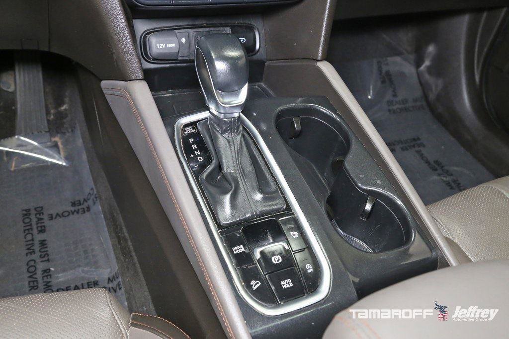 Used 2020 Hyundai Santa Fe SEL image 12