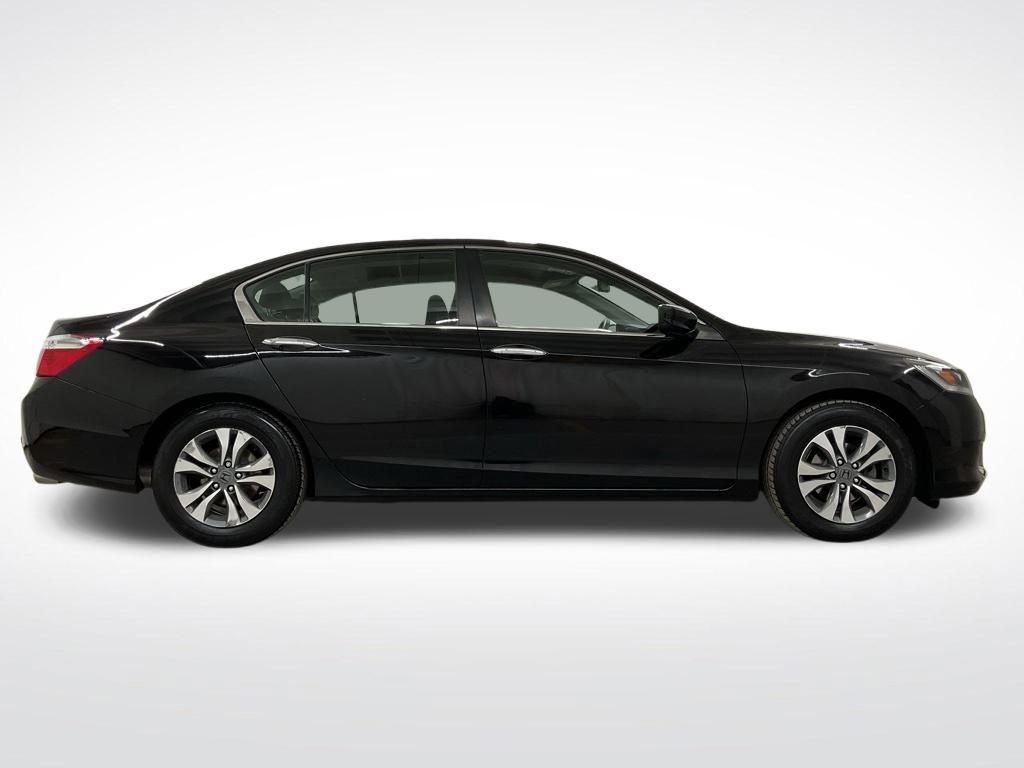 Used 2015 Honda Accord LX image 28