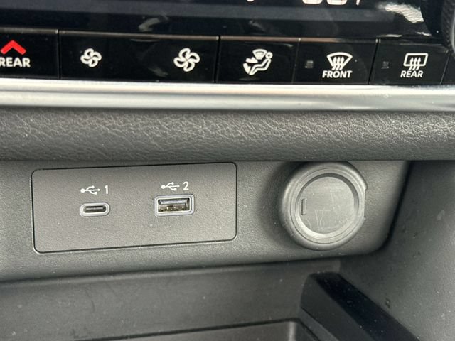 Certified 2023 Nissan Rogue SL w/ SL Premium Package FWD image 19