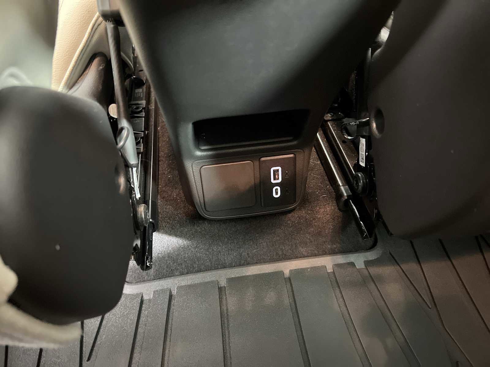 Used 2023 Buick Encore GX Preferred w/ Cold Weather Comfort Package image 21