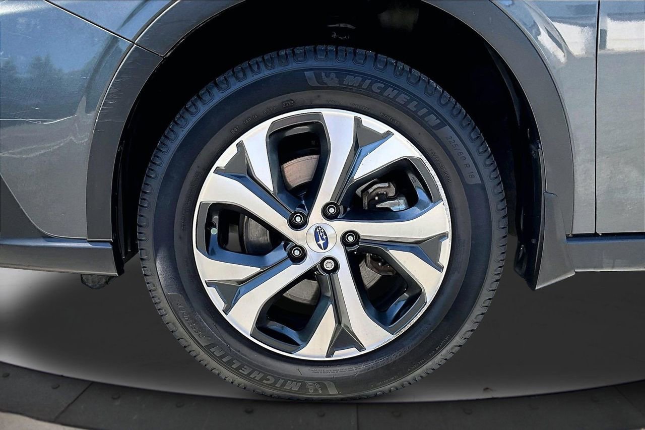 Used 2020 Subaru Outback Touring XT AWD/4WD image 32