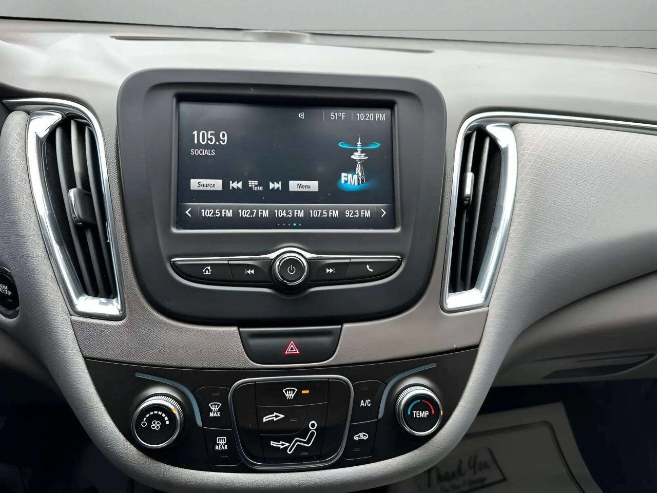 Used 2017 Chevrolet Malibu LT w/ LPO, Convenience Package 2 image 20