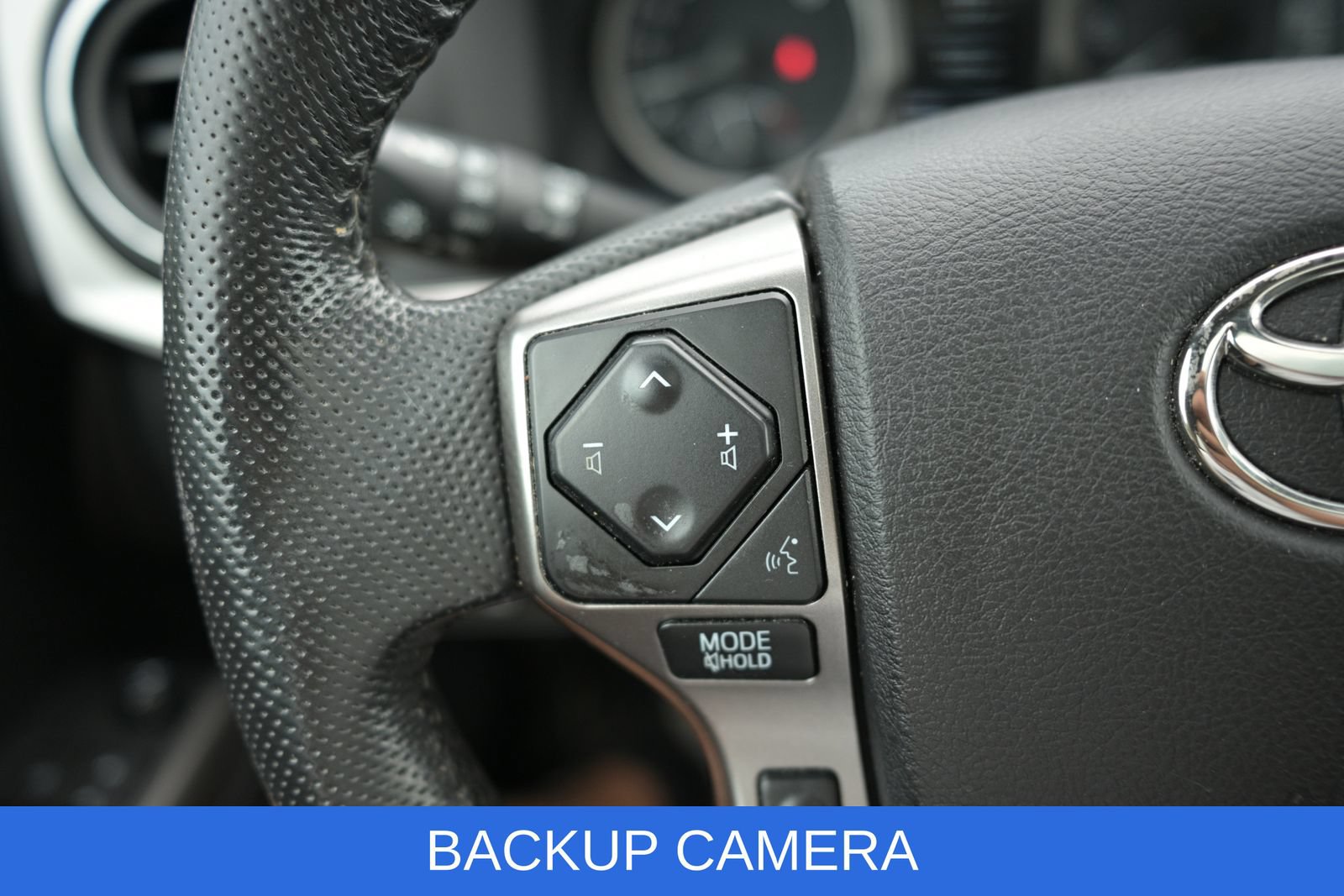 Used 2022 Toyota Tacoma Limited AWD/4WD image 23