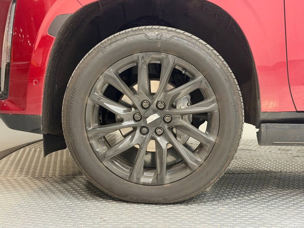 Used 2024 Cadillac Escalade Sport w/ LPO, ONYX Package image 4