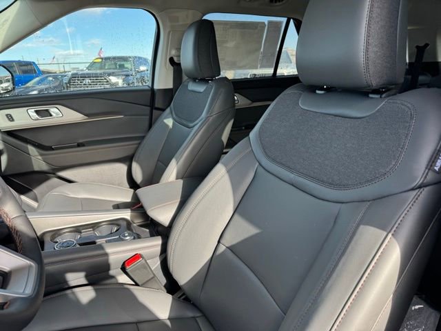 New 2026 Ford Explorer Active image 12