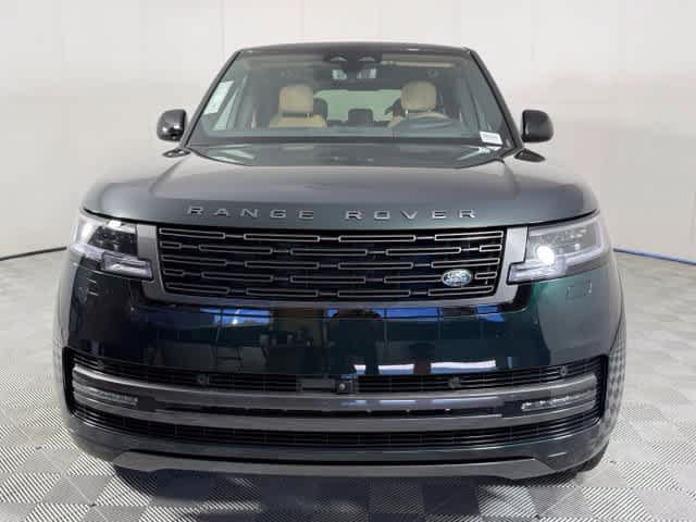 New 2027 Land Rover Range Rover Long Wheelbase SE AWD/4WD image 11