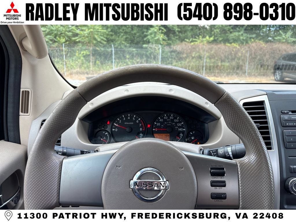 Used 2012 Nissan Frontier SV RWD image 6