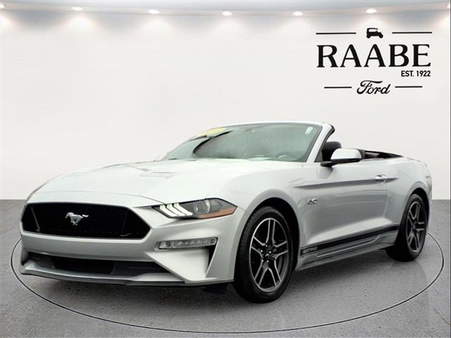 Used 2018 Ford Mustang GT Premium image 3