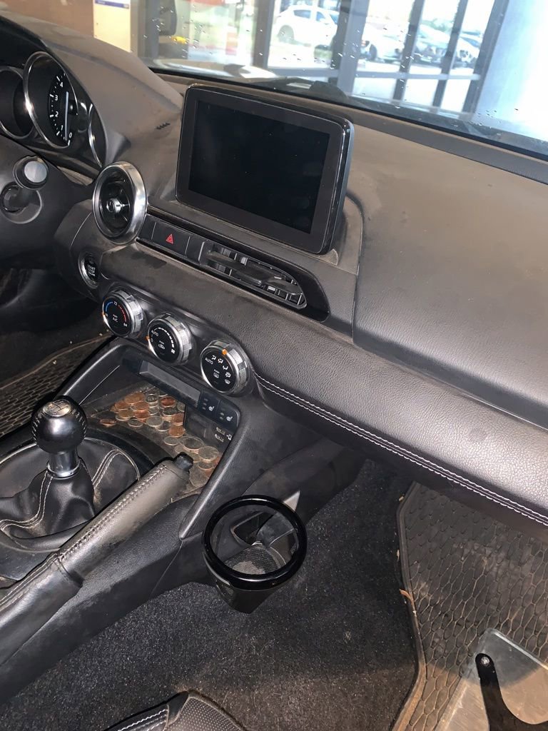 Used 2022 MAZDA MX-5 Miata Grand Touring w/ Weather Package image 8