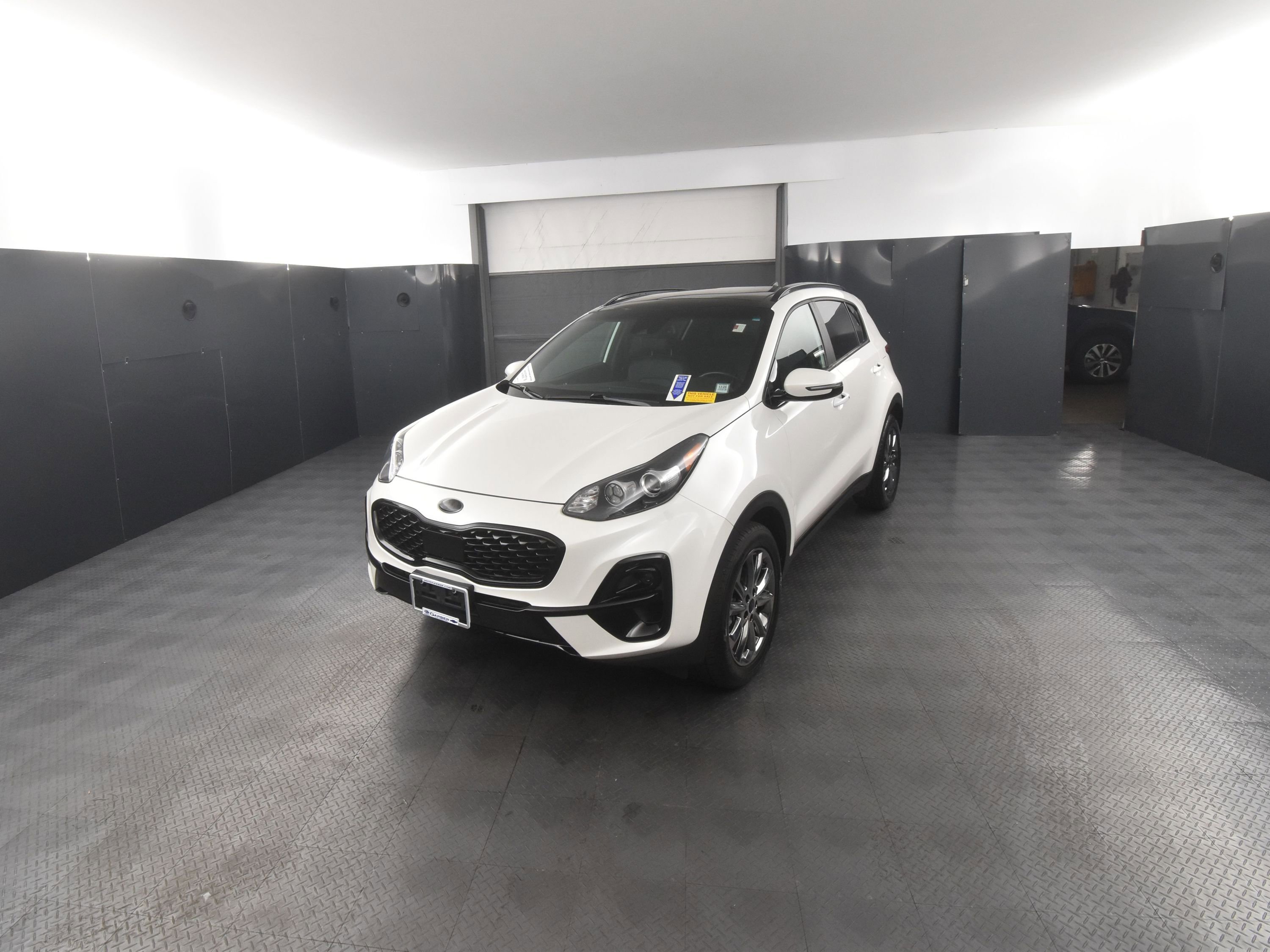 Used 2022 Kia Sportage Nightfall Edition w/ Nighfall AWD Premium Package image 6