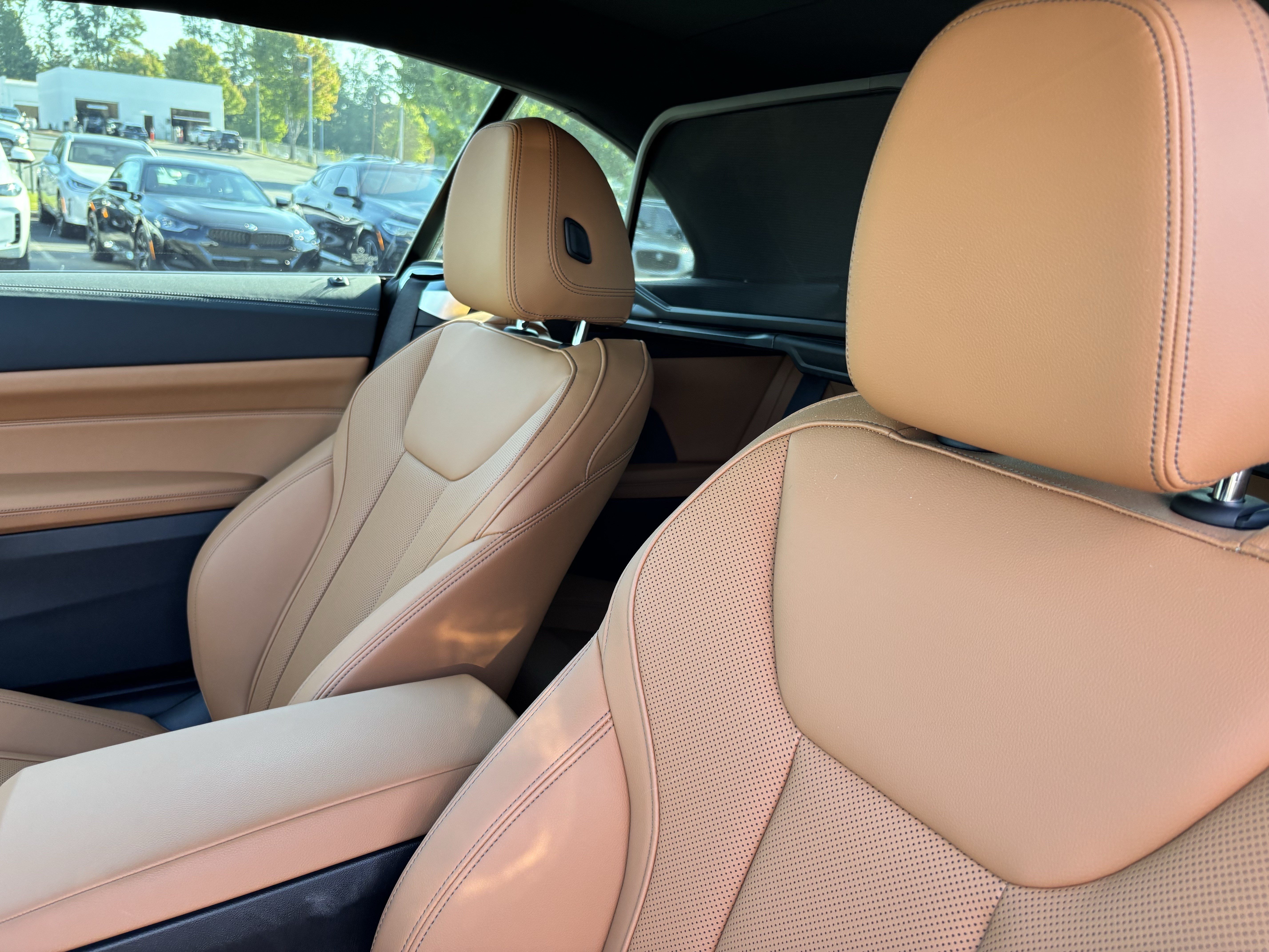 Certified 2025 BMW M440i Convertible w/ Premium Package RWD image 17