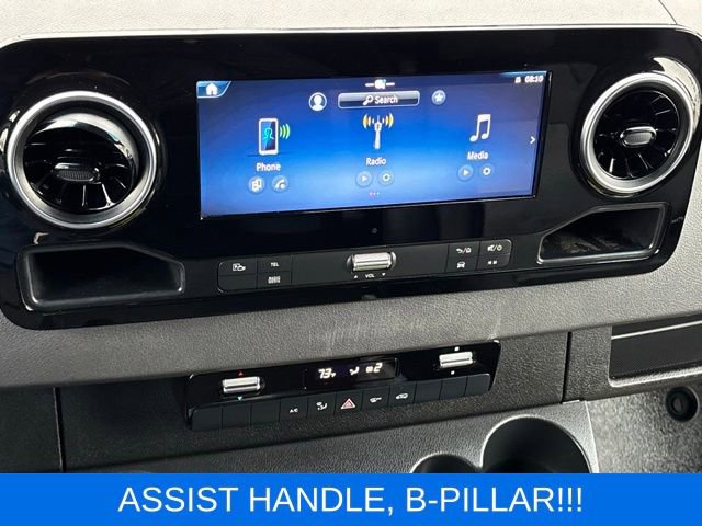 Used 2025 Mercedes-Benz Sprinter 3500 image 22