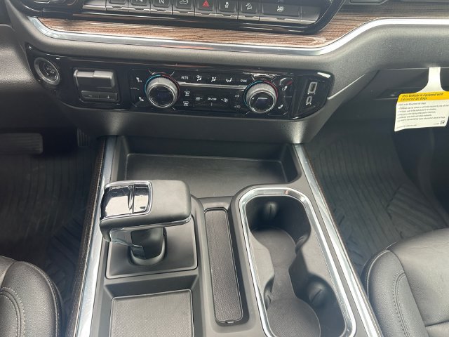Used 2024 Chevrolet Silverado 1500 LT Trail Boss w/ Convenience Package II AWD/4WD image 21