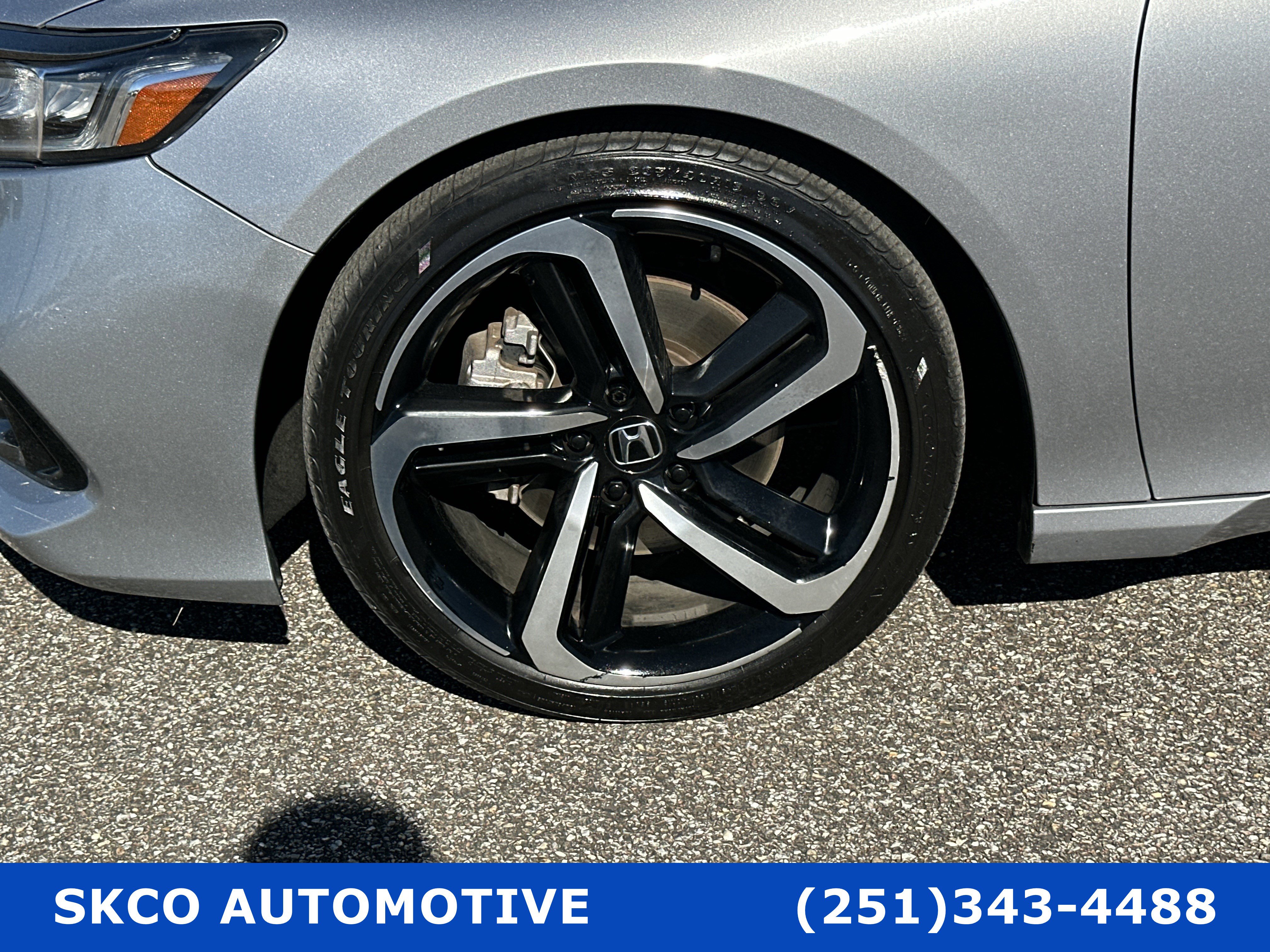 Used 2021 Honda Accord Sport image 9