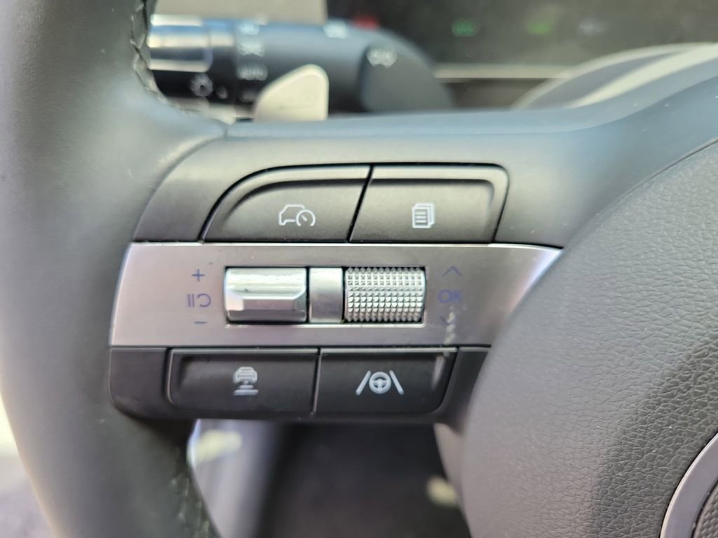 Certified 2024 Hyundai Kona SEL FWD image 26