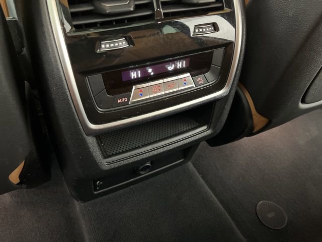 Used 2021 BMW X5 xDrive40i w/ Parking Assistance Package image 47