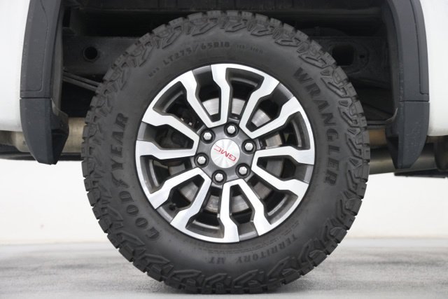Used 2020 GMC Sierra 1500 AT4 w/ AT4 Premium Package AWD/4WD image 18
