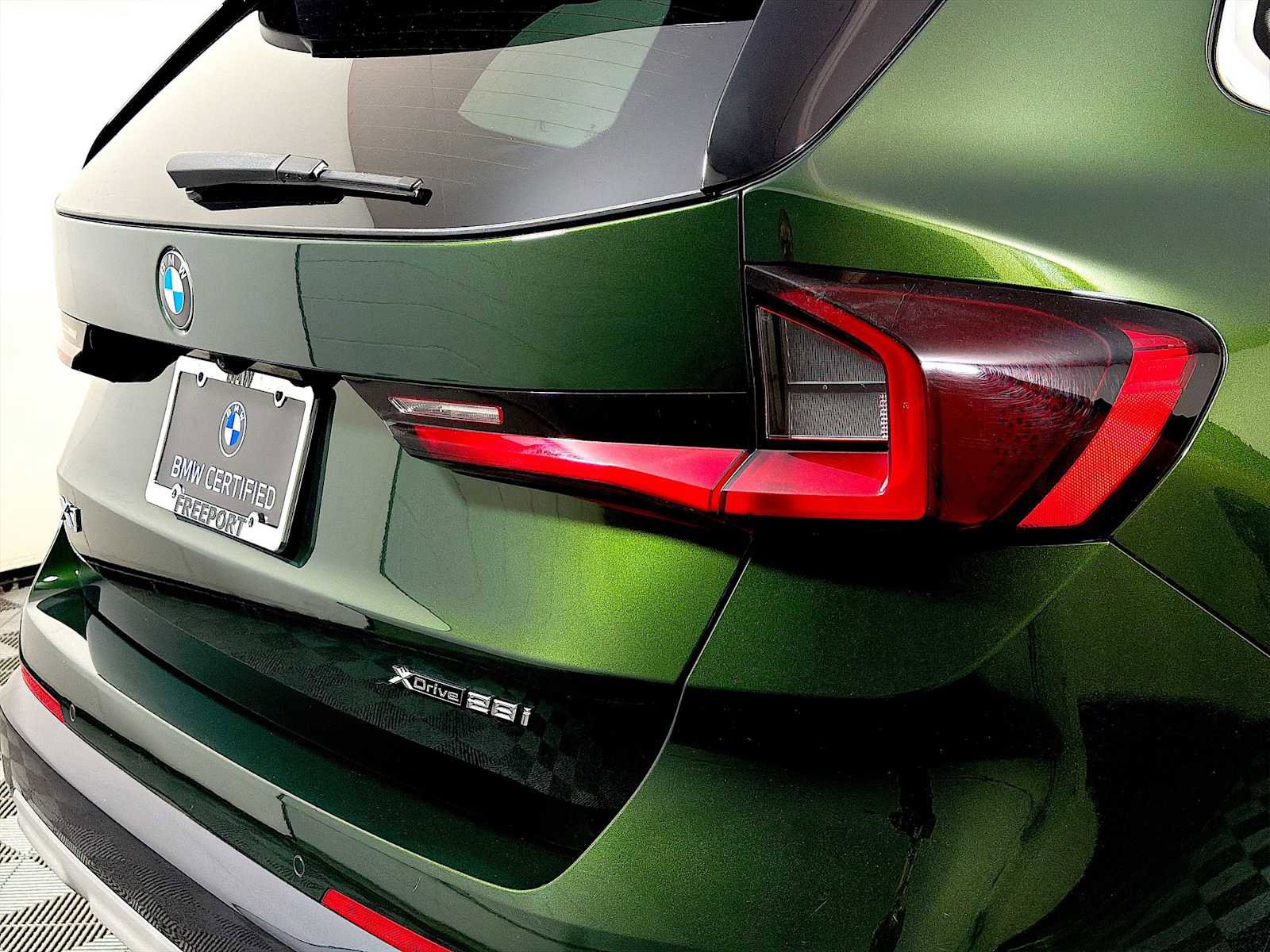 Certified 2024 BMW X1 xDrive28i w/ Premium Package image 28