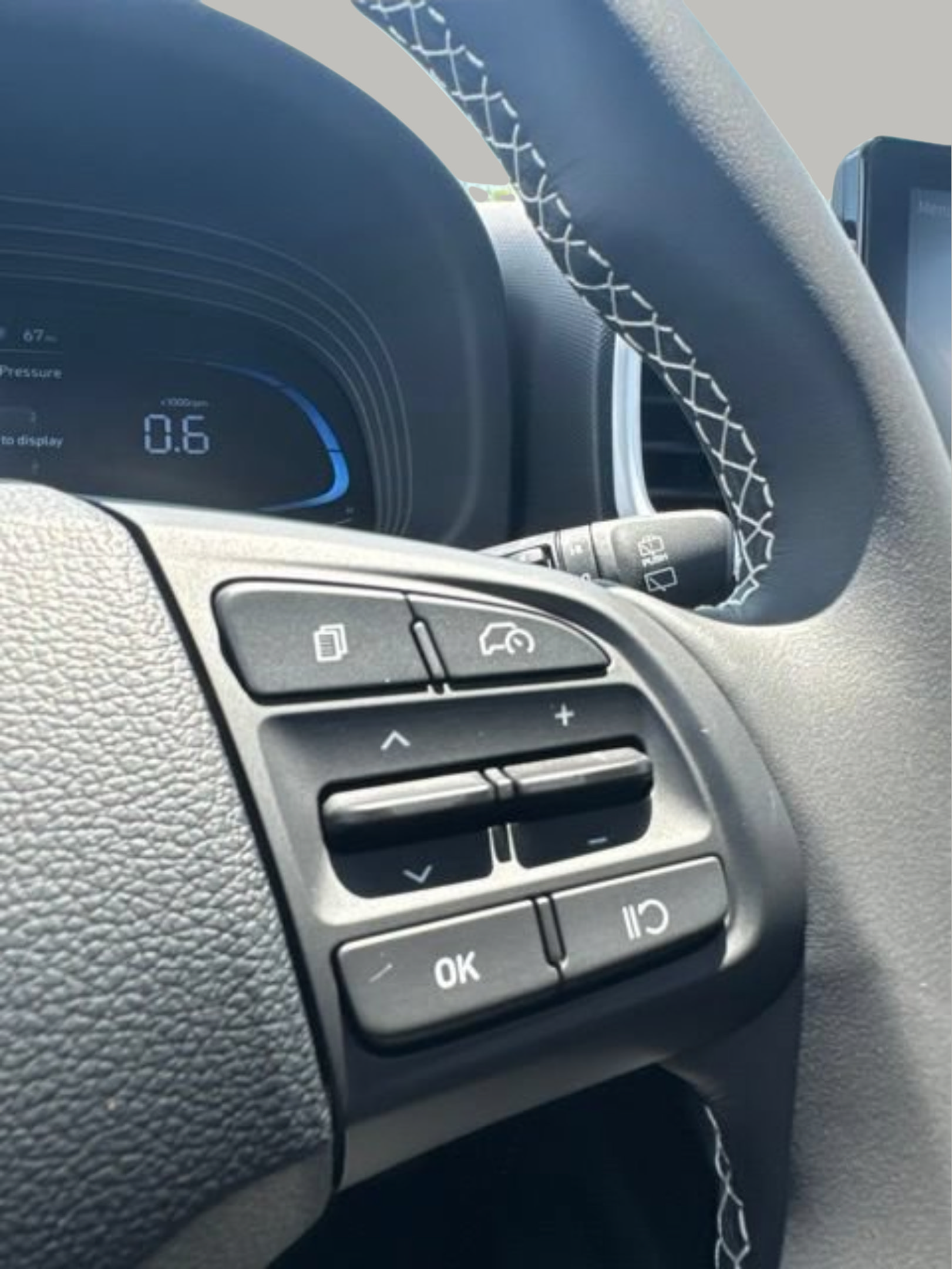 New 2026 Hyundai Venue SEL FWD image 20