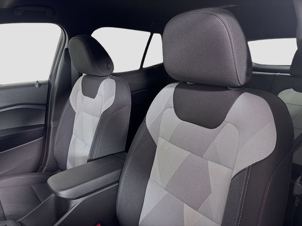 New 2026 Chevrolet Trax RS w/ Driver Confidence Package FWD image 20