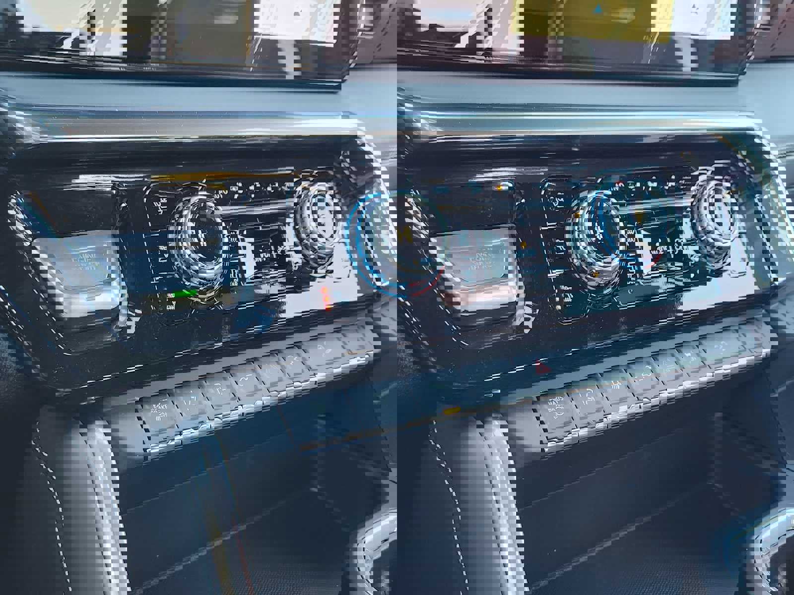 New 2026 GMC Sierra 2500 Denali Ultimate image 22