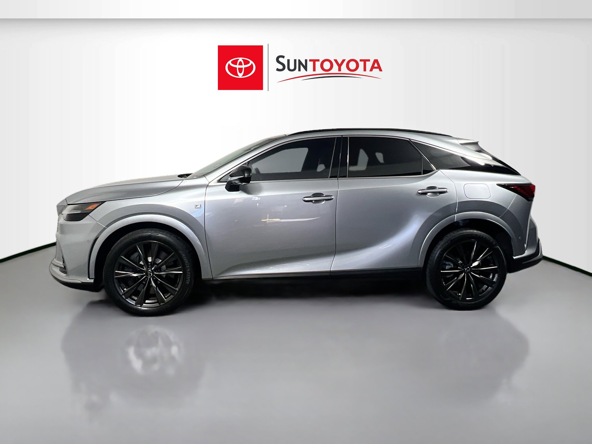 Used 2023 Lexus RX 350 F Sport w/ Cold Area Package image 7