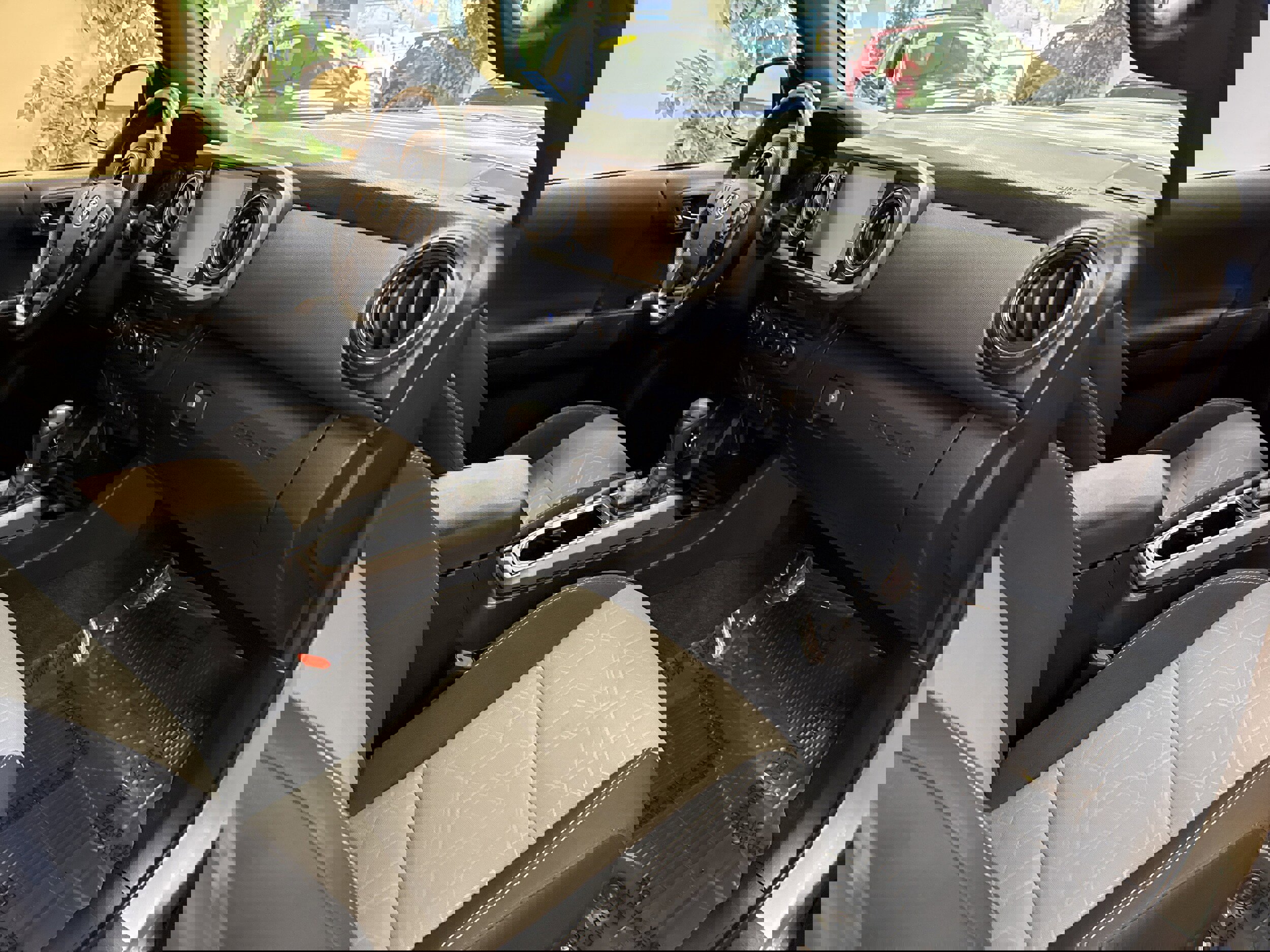 Used 2023 Toyota Tacoma TRD Sport image 16